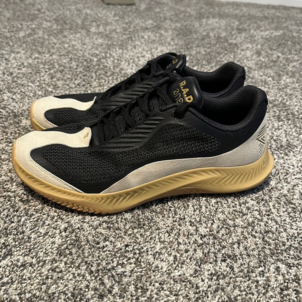 R.A.D. One size 10 men’s Carson limited release shoes